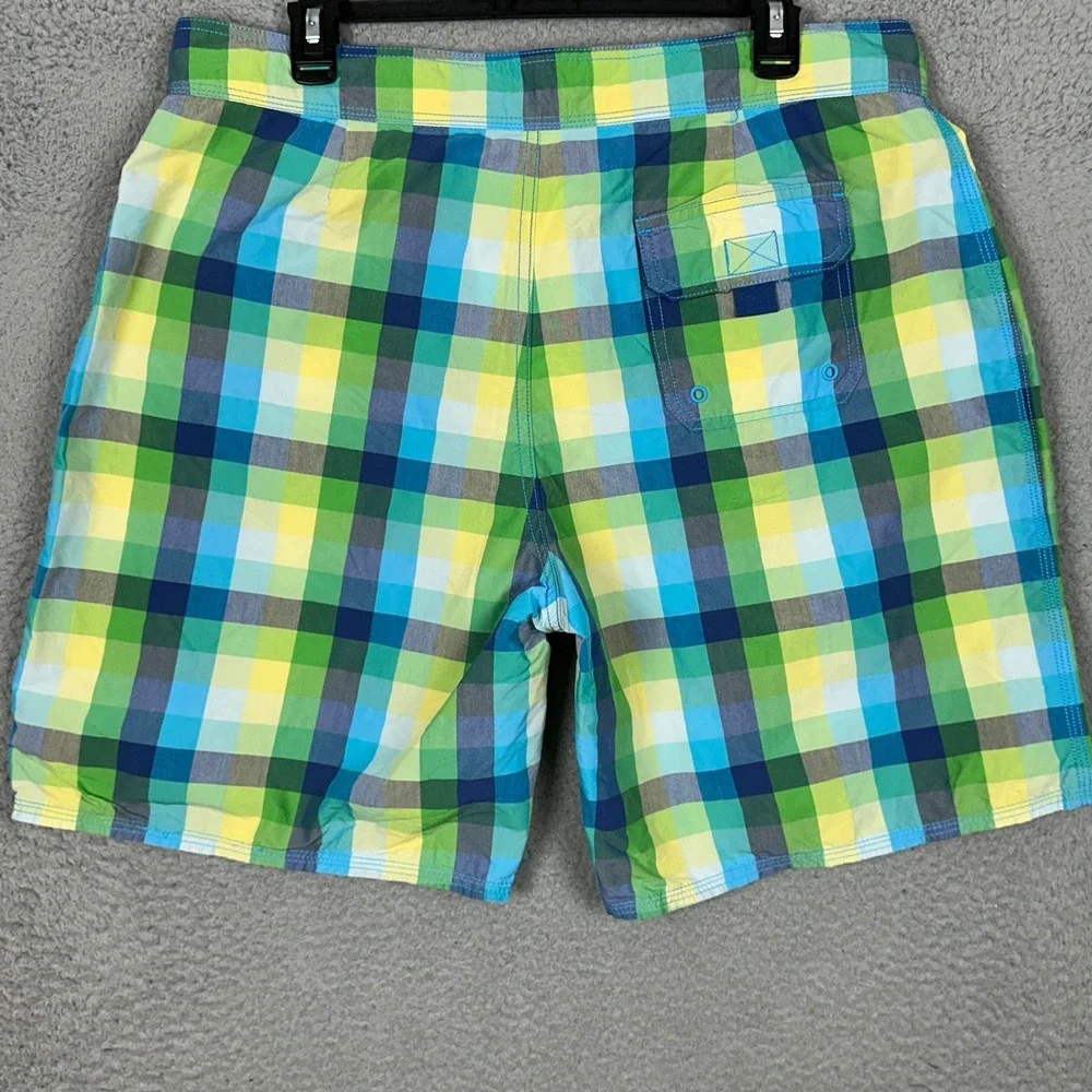 Vineyard Vines Nylon Blend Board Shorts Mens 35 Swim Trunks Blue Green Checkered